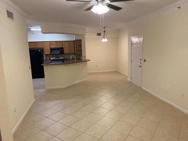 9857 Baywinds Drive 9105, West Palm Beach, FL 33411