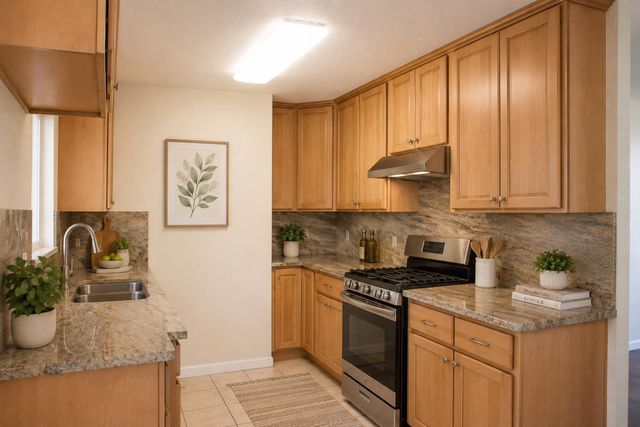 602 Brookwood Rd, Roseville, CA 95678