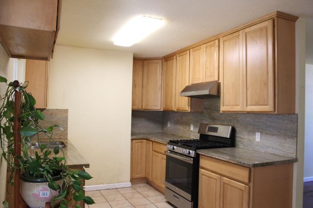 602 Brookwood Rd, Roseville, CA 95678