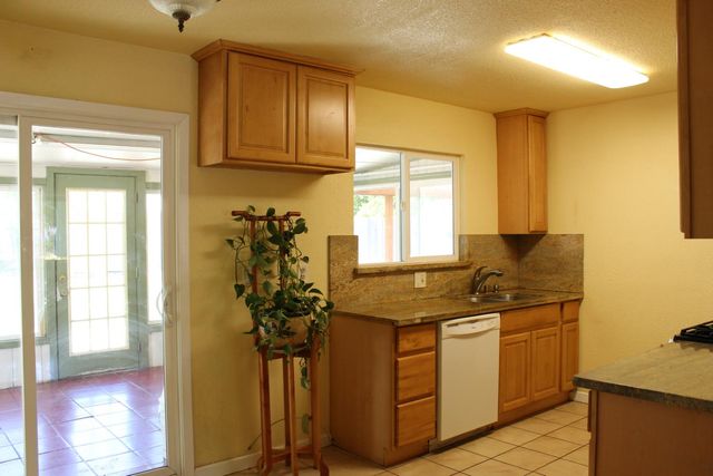 602 Brookwood Rd, Roseville, CA 95678