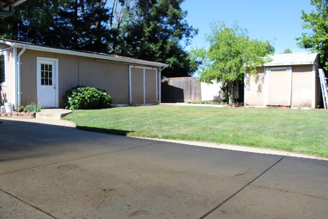 602 Brookwood Rd, Roseville, CA 95678