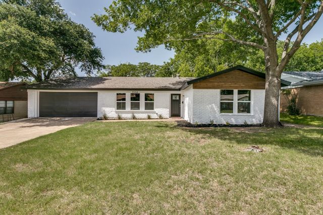 3504 Westfield Avenue, Fort Worth, TX 76133