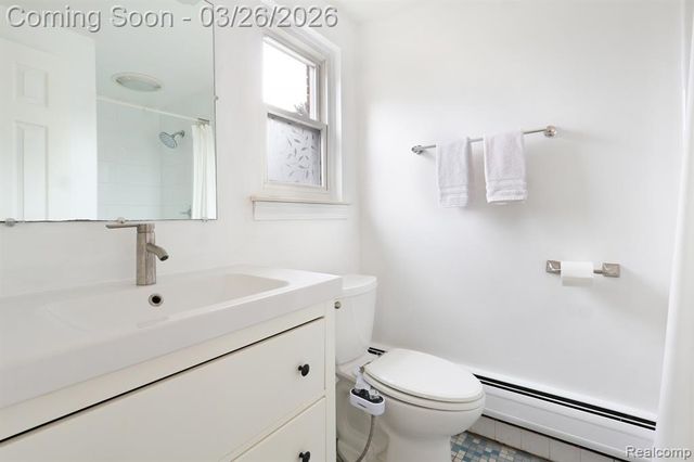 33038 Oakley Street, Livonia, MI 48154