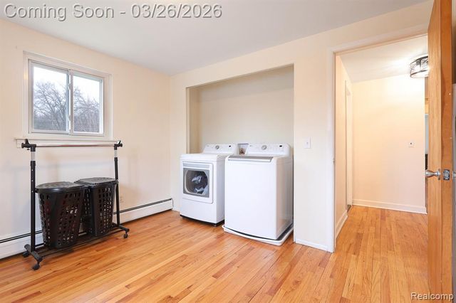 33038 Oakley Street, Livonia, MI 48154