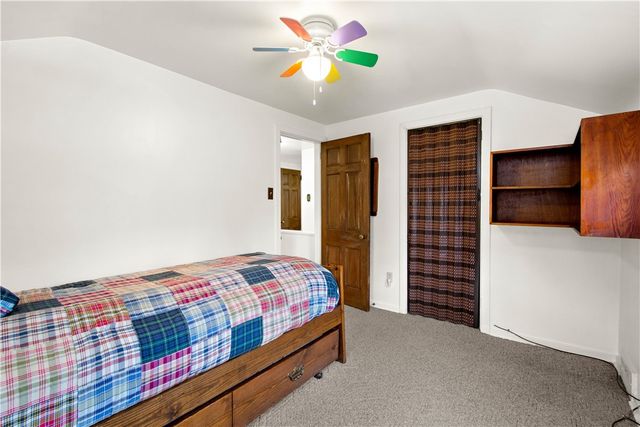 2027 Brookfield Rd, Scott Twp, PA 15243