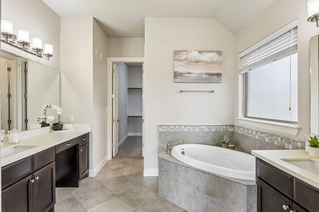6904 Etna WAY, Round Rock, TX 78665