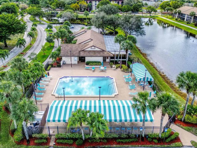 3928 Vine Trail B, Lake Worth, FL 33467