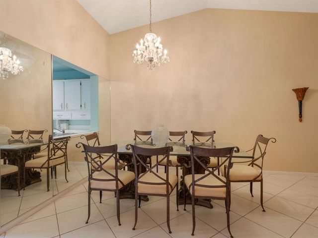 3928 Vine Trail B, Lake Worth, FL 33467