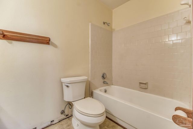 1280 Mahogany Mill Rd 13, Pensacola, FL 32507