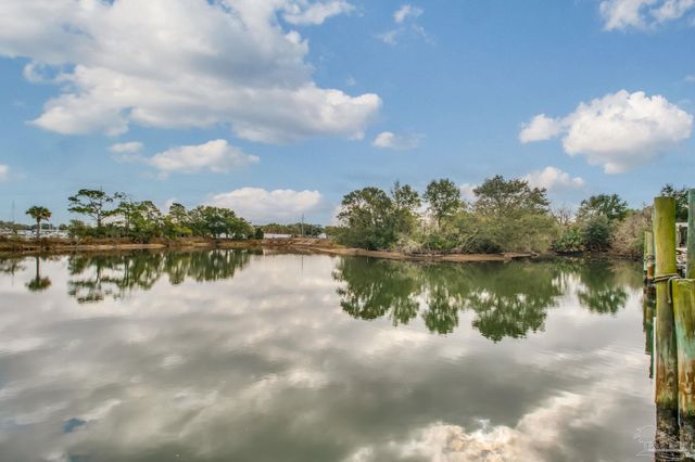 1280 Mahogany Mill Rd 13, Pensacola, FL 32507