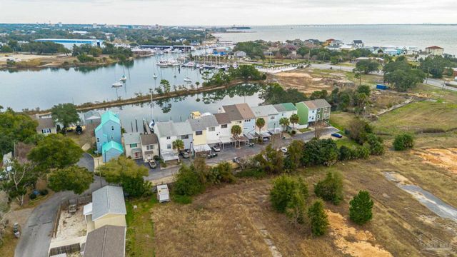 1280 Mahogany Mill Rd 13, Pensacola, FL 32507