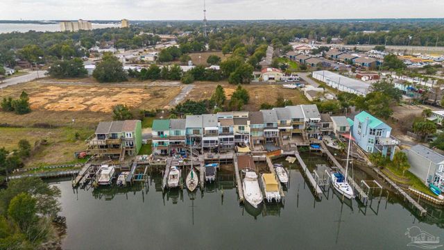 1280 Mahogany Mill Rd 13, Pensacola, FL 32507