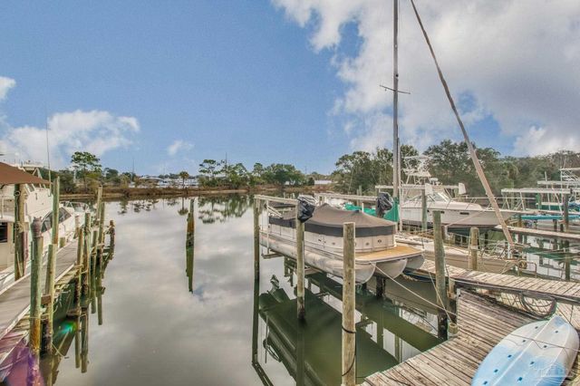 1280 Mahogany Mill Rd 13, Pensacola, FL 32507