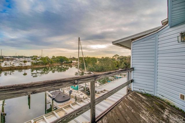 1280 Mahogany Mill Rd 13, Pensacola, FL 32507