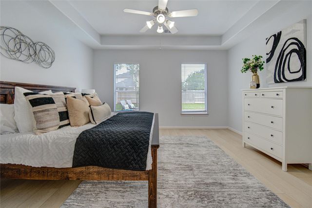 5030 Shadow Breeze Lane, Katy, TX 77494