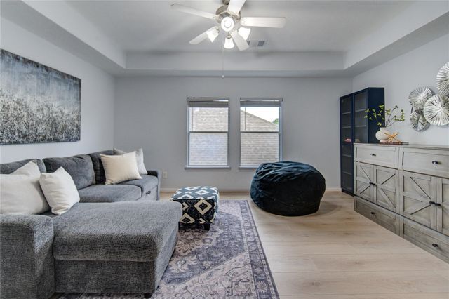 5030 Shadow Breeze Lane, Katy, TX 77494