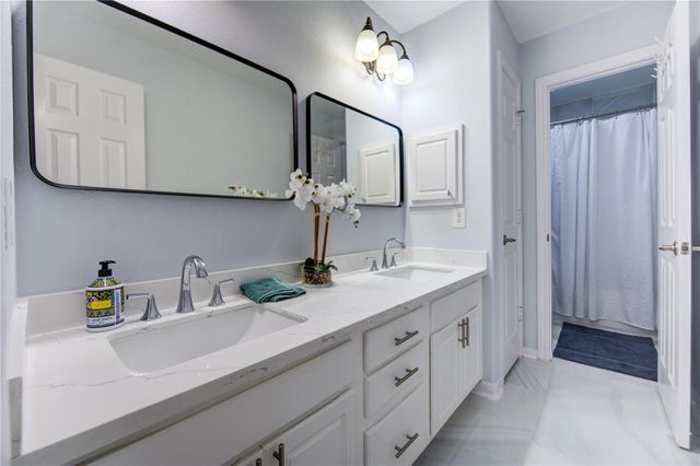 5030 Shadow Breeze Lane, Katy, TX 77494