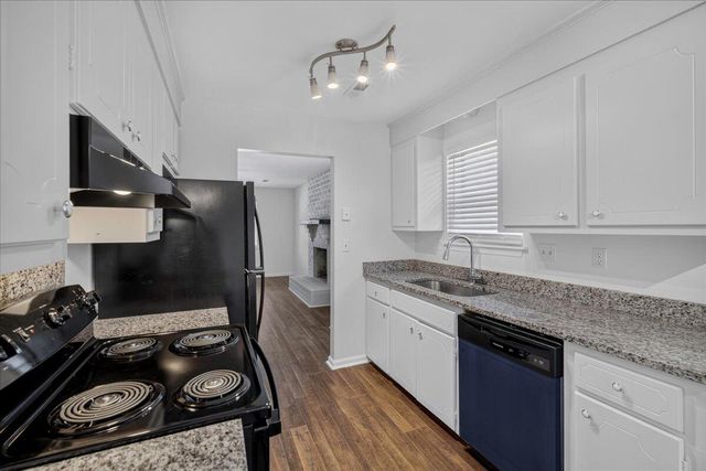 7725 Suzanne Drive, North Charleston, SC 29418