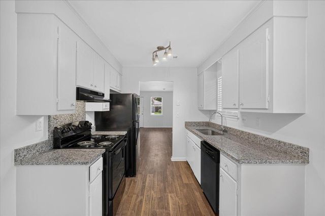 7725 Suzanne Drive, North Charleston, SC 29418