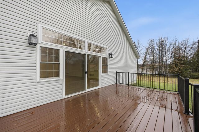 15066 Monroe Mills Road, Mount Vernon, OH 43050