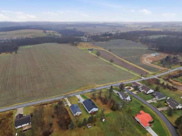 15066 Monroe Mills Road, Mount Vernon, OH 43050