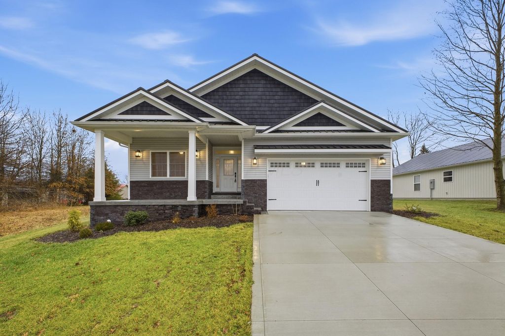 15066 Monroe Mills Road, Mount Vernon, OH 43050