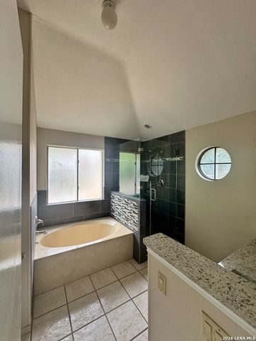 9227 BLOCKADE DR, San Antonio, TX 78240