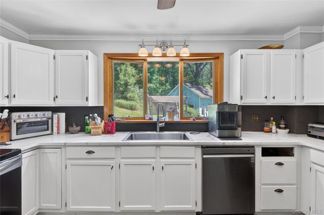 5375 Route 9W, Newburgh, NY 12550