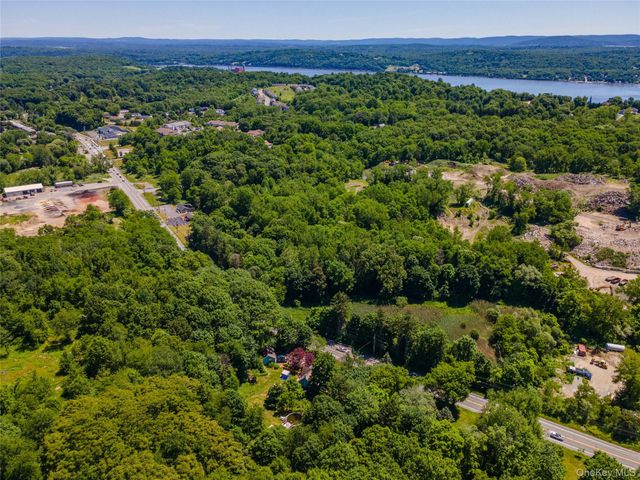 5375 Route 9W, Newburgh, NY 12550
