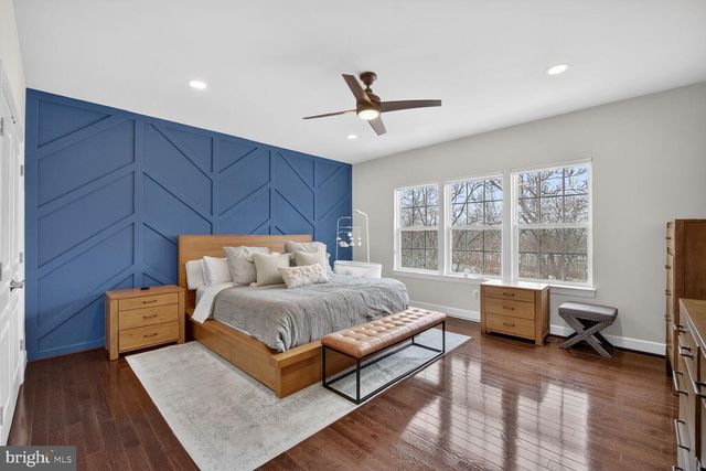 20209 CENTER BROOK SQ, Sterling, VA 20165