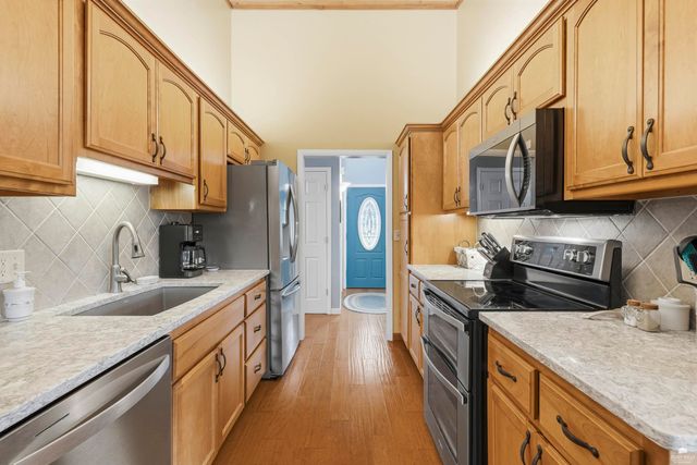 3209 Driftwood Dr., Manhattan, KS 66503