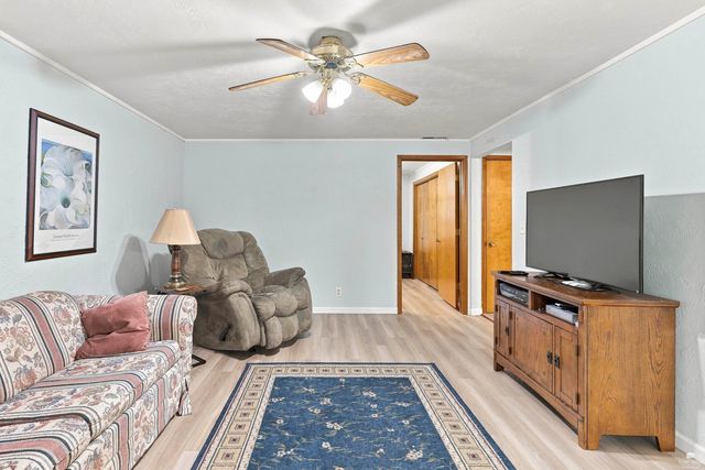 3209 Driftwood Dr., Manhattan, KS 66503