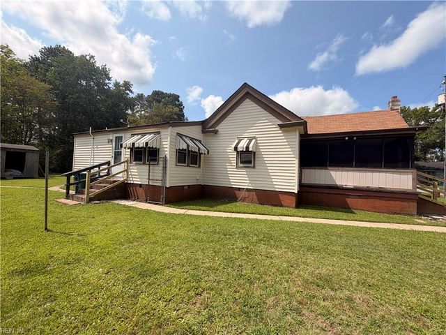 46 Langley ST, Poquoson, VA 23662