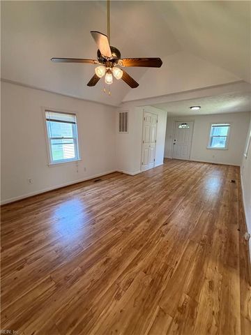 46 Langley ST, Poquoson, VA 23662