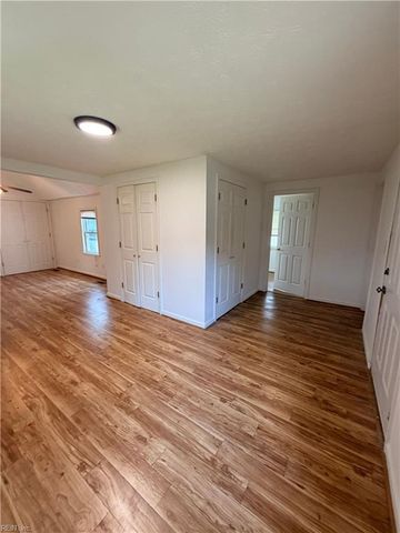 46 Langley ST, Poquoson, VA 23662