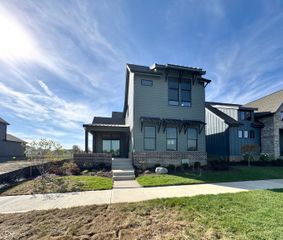 17312 Newton Main Street, Westfield, IN 46074