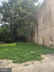 1614 W STILES ST, Philadelphia, PA 19121