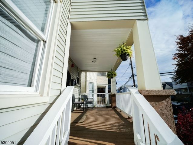 161 N 9th St, Paterson City, NJ 07522