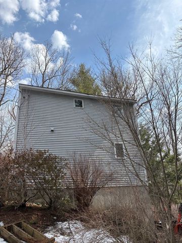 6 S Spaulding Brook Road, Brookline, NH 03033