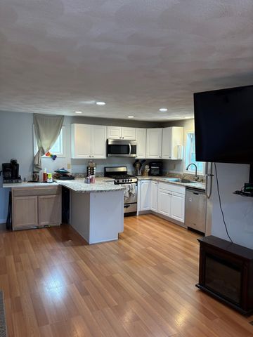 6 S Spaulding Brook Road, Brookline, NH 03033