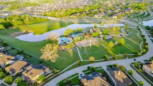5339 Streamside Trail, Fulshear, TX 77441