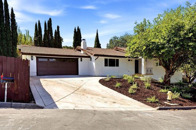 1315 Barbara Drive, Vista, CA 92084