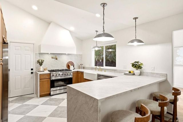 1315 Barbara Drive, Vista, CA 92084