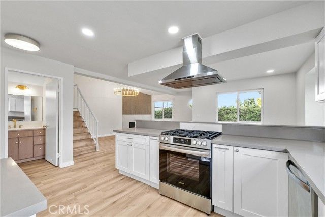 1413 S White Avenue A, Pomona, CA 91766