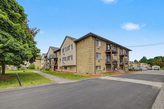 351 Pawtucket Blvd 7, Lowell, MA 01854