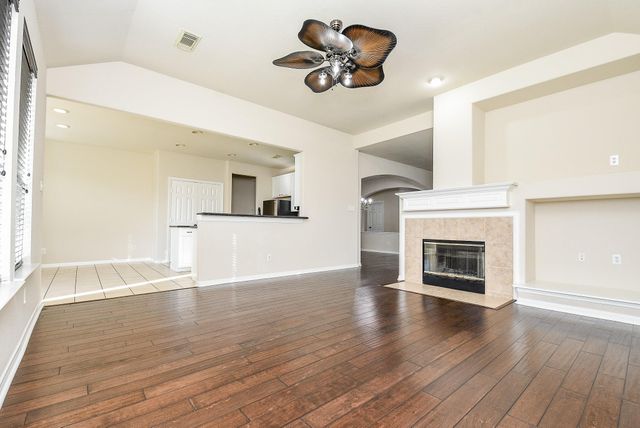 9135 Edgeloch Drive, Spring, TX 77379