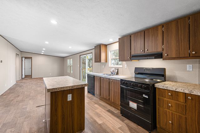 107 Valley Street, Bridgeport, TX 76426