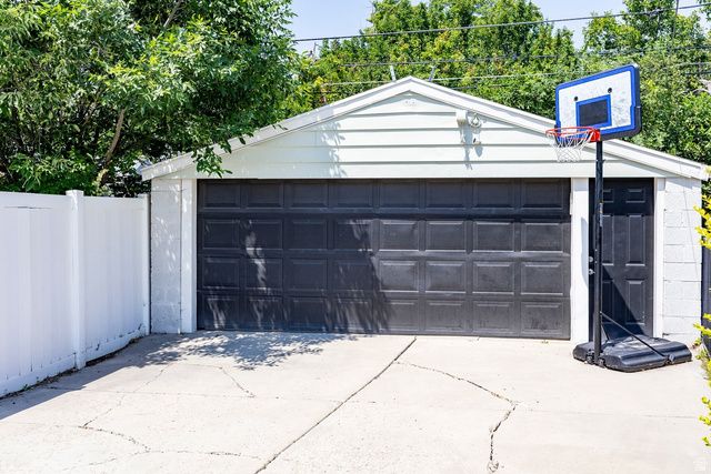 2636 S GLENMARE ST, Salt Lake City, UT 84106