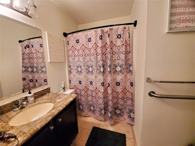 3237 Clydesdale Drive, Denton, TX 76210