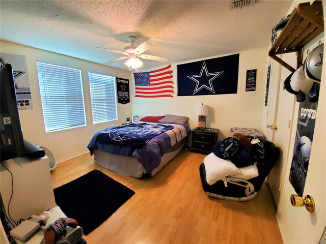 3237 Clydesdale Drive, Denton, TX 76210